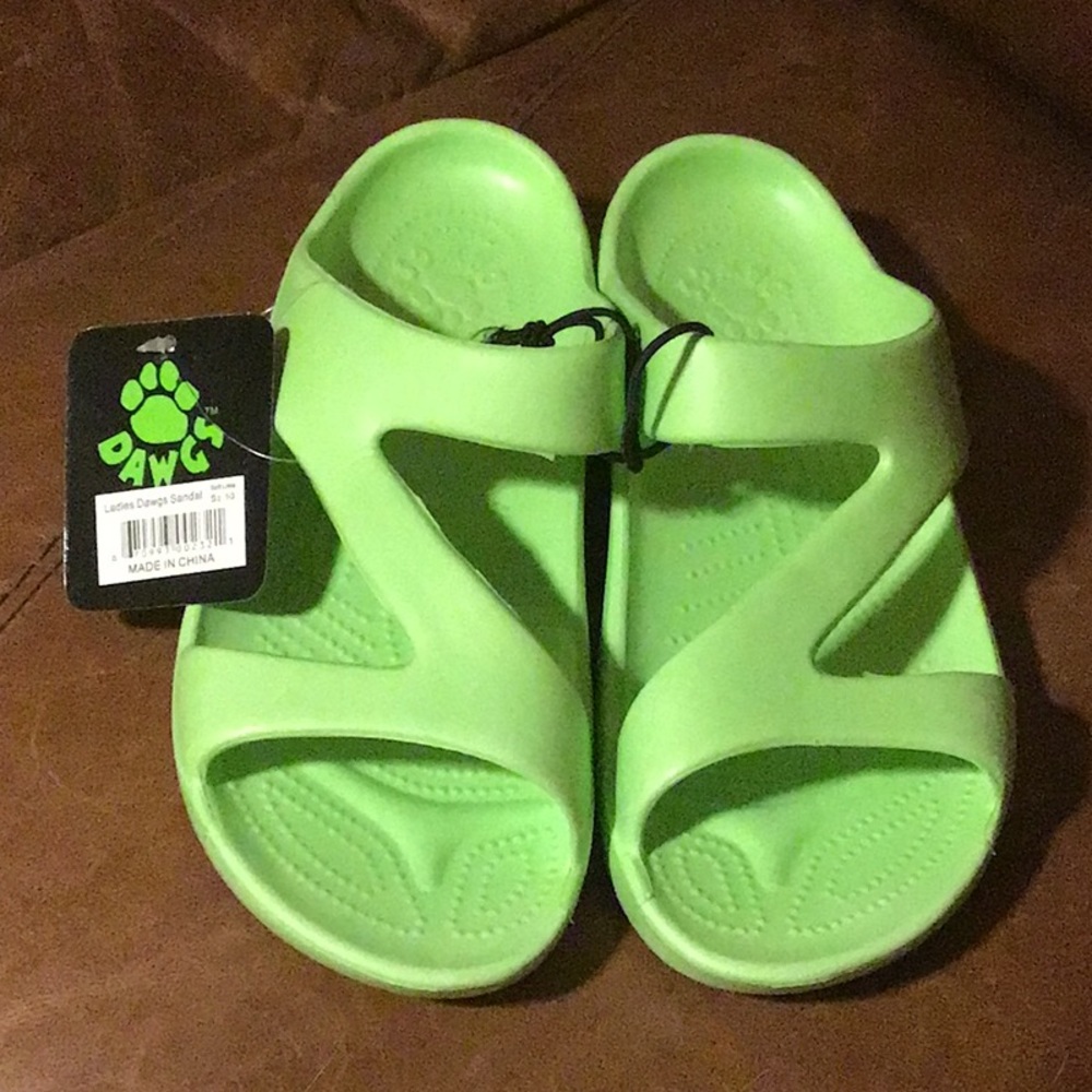 Sandals DAWGS new sz 10 color green and pink